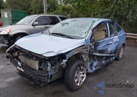 2013 Hyundai Accent Gls z USA, uszkodzony, nr VIN KMHCT4AE9DU347746